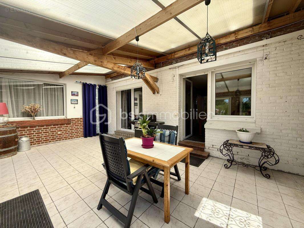 Maison familiale semi mitoyenne 4 chambres - Terrain de 1 129 m² constructible - photo 8