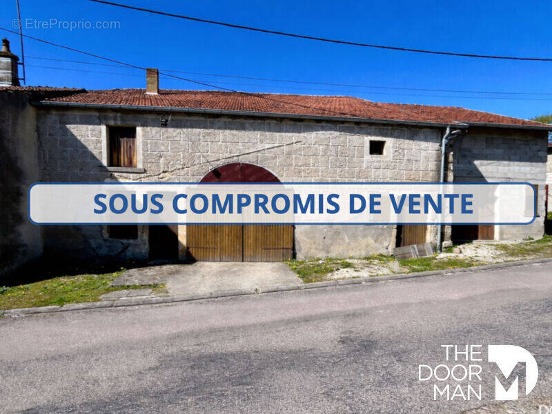 Maison à SERQUEUX