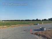 Terrain à SAINT-JEAN-DE-LIVERSAY