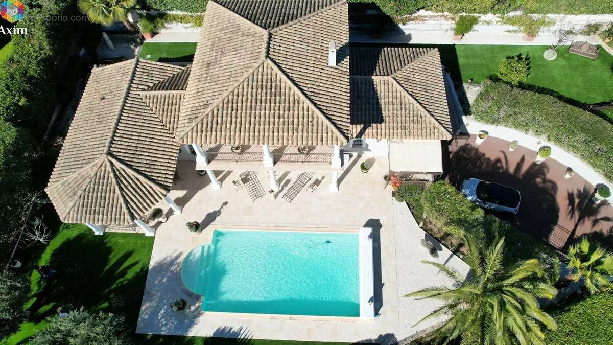 Maison à SAINT-RAPHAEL