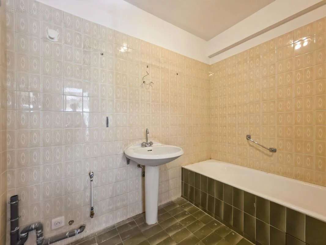 Appartement 2 pieces - alexandre iii 10mn croisette - 2 terrasses, garage & cave - photo 6