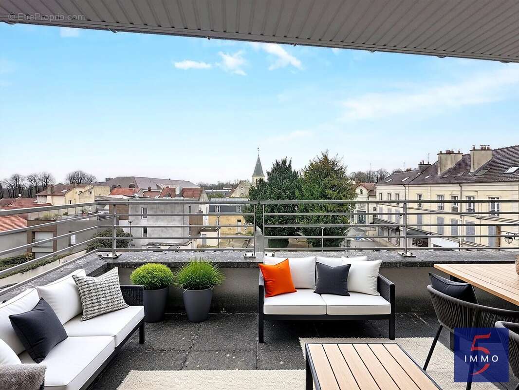 Appartement à CHAMPS-SUR-MARNE