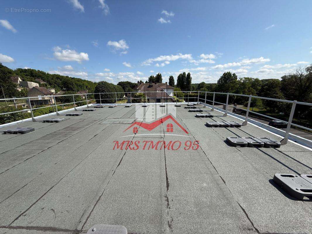 Appartement à SAINT-LEU-D&#039;ESSERENT