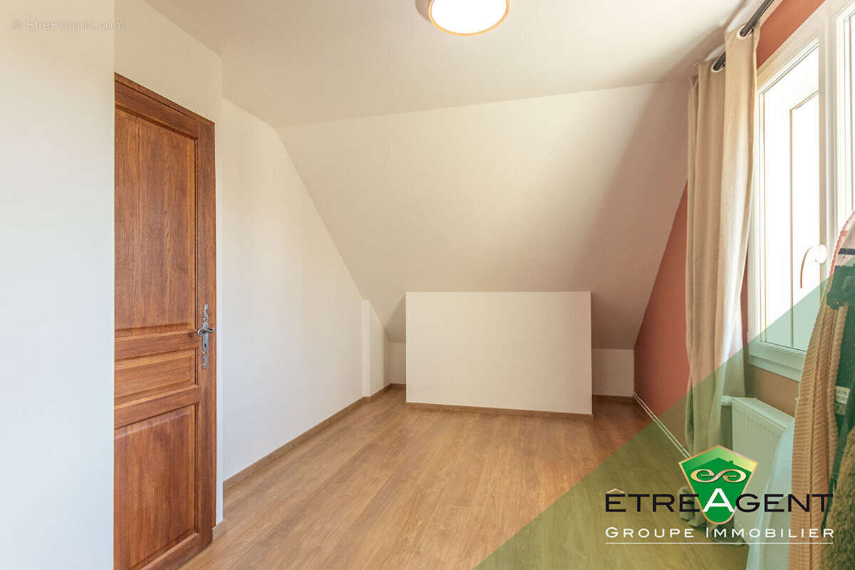Maison Verneuil d'Avre et d'Iton -110 m² - 4 chambres - photo 10