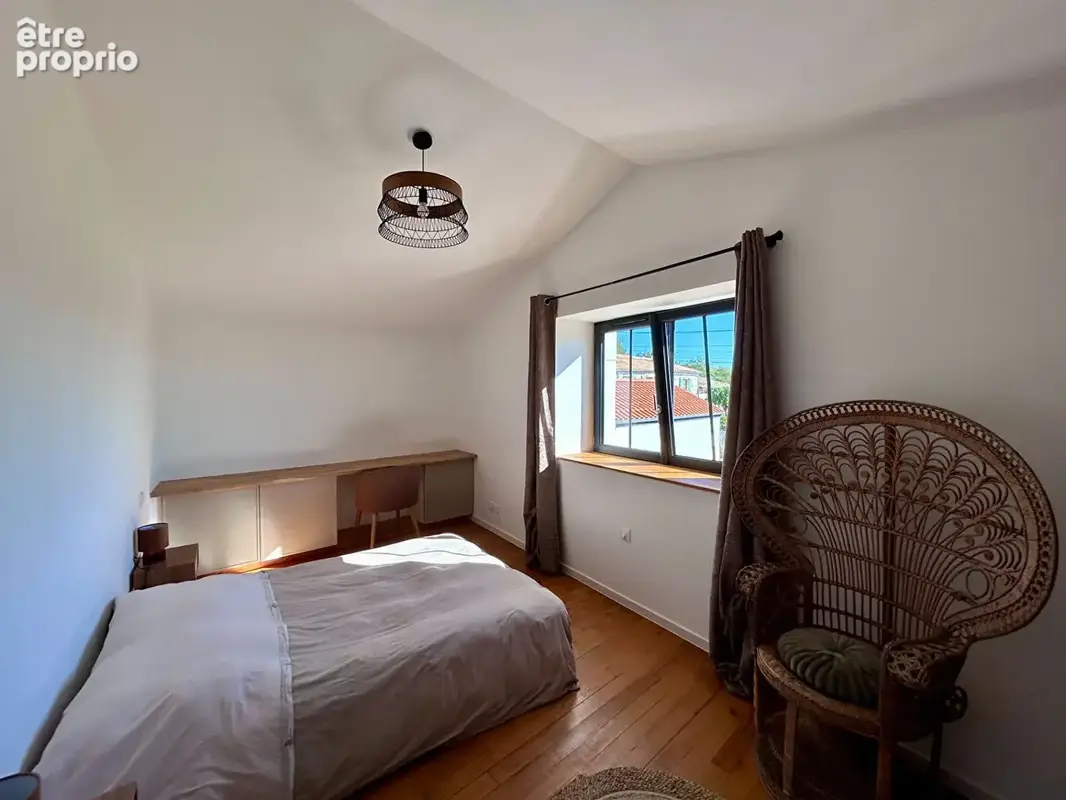 Maison Vouillé 6 pièce(s) 157.80 m2 - photo 8