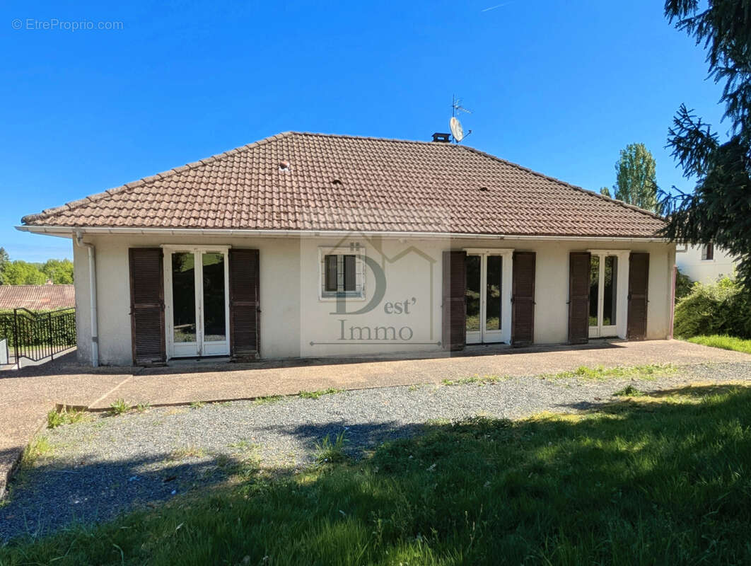 Maison à CUSSAC