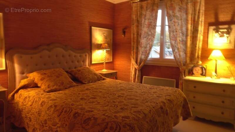 Maison à LILLEBONNE