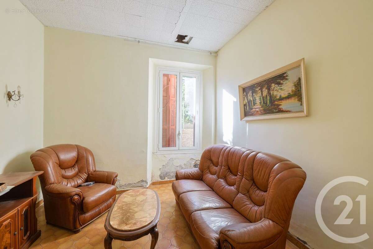 Maison à SAN-MARTINO-DI-LOTA