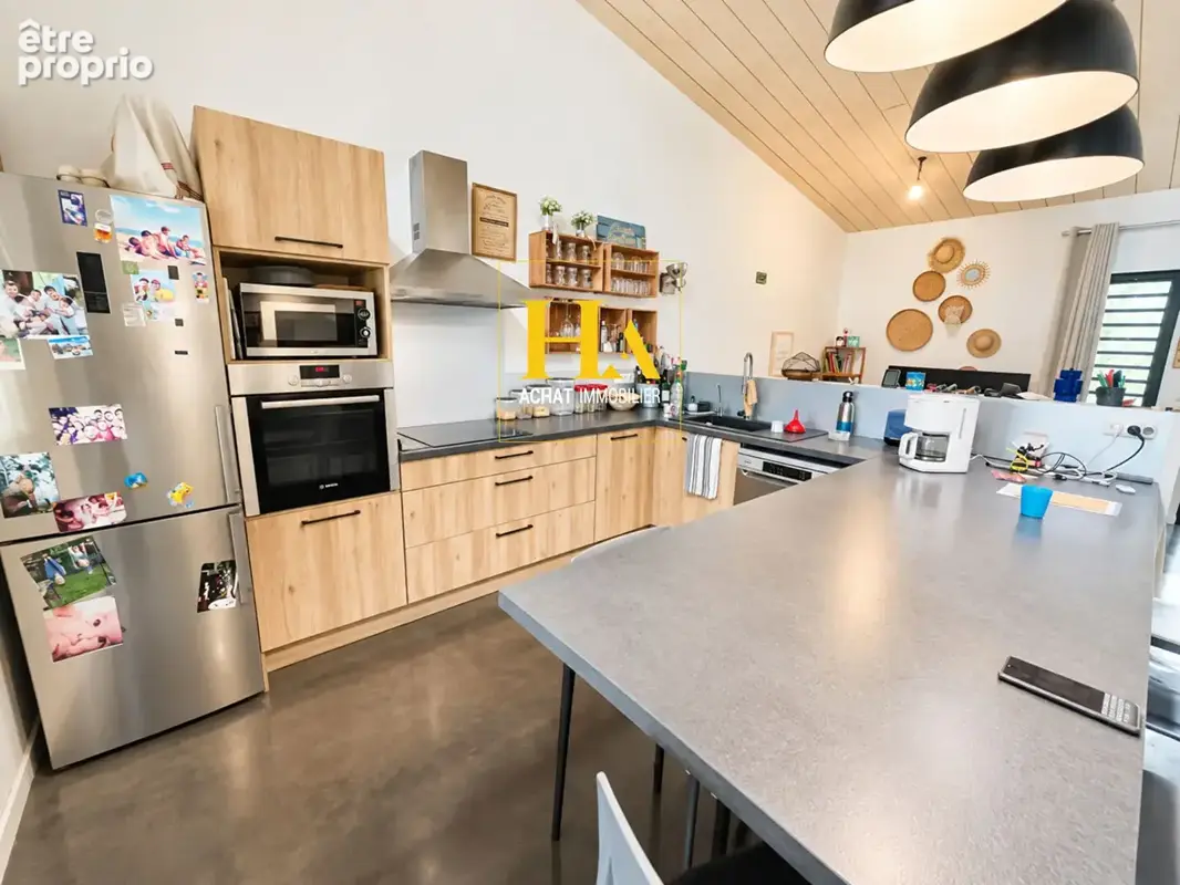 Maison Etang-Salé les hauts - 137m²  6 pièces - photo 8