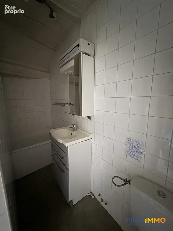 Appartement 1 pièce 15 m² à vendre à Voiron (38500) - photo 3