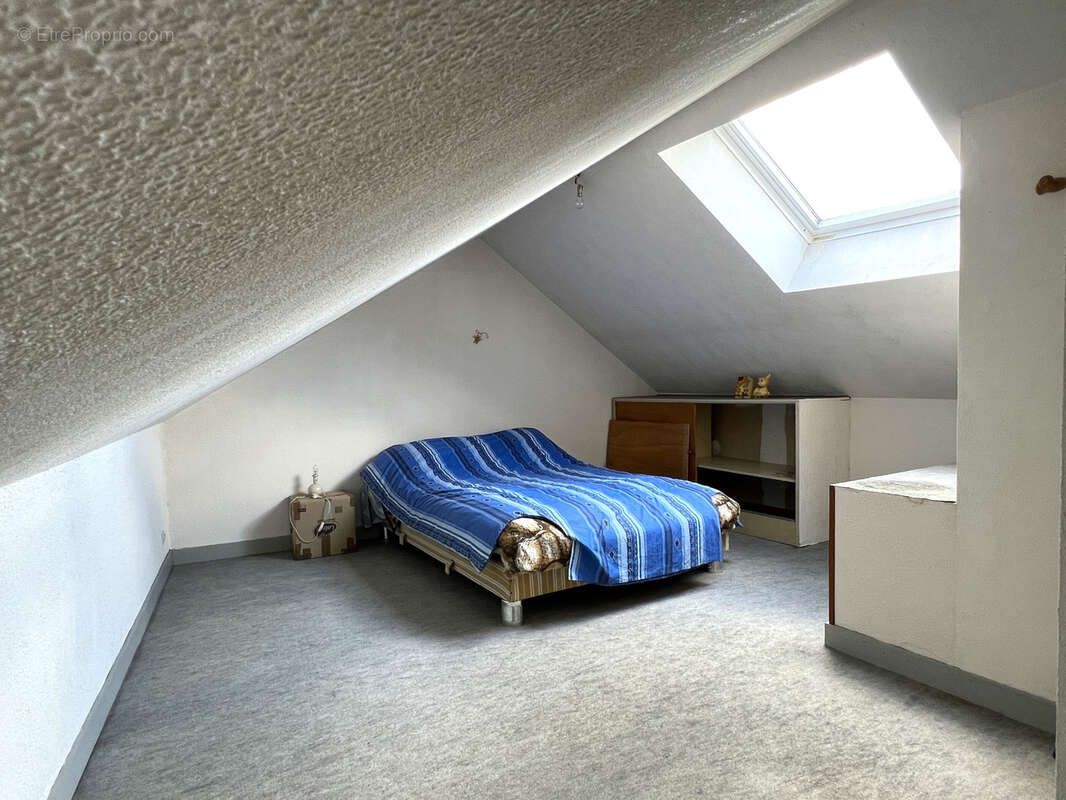 Maison à CHATELLERAULT