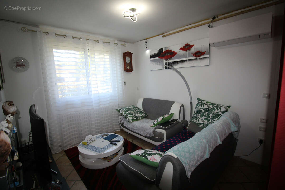 Maison à PUY-L'EVEQUE