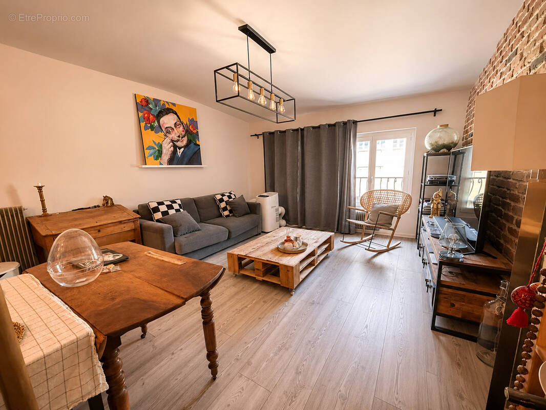 Appartement à CARCASSONNE