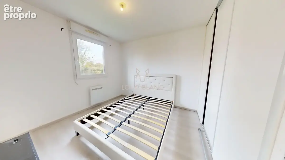 Appartement avec terrasse - Sainte-Suzanne - photo 9