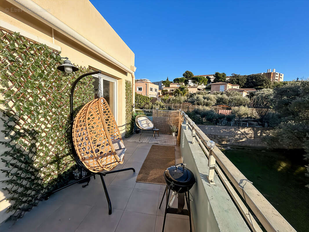 Appartement à MARSEILLE-15E