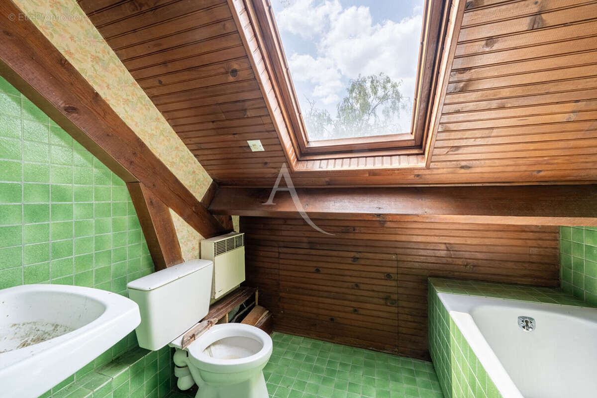 Maison à LES MUREAUX