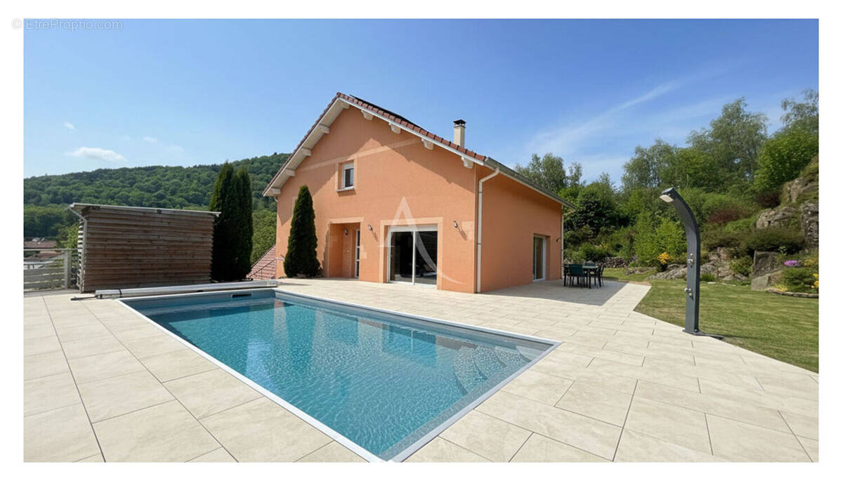 Maison à RUPT-SUR-MOSELLE