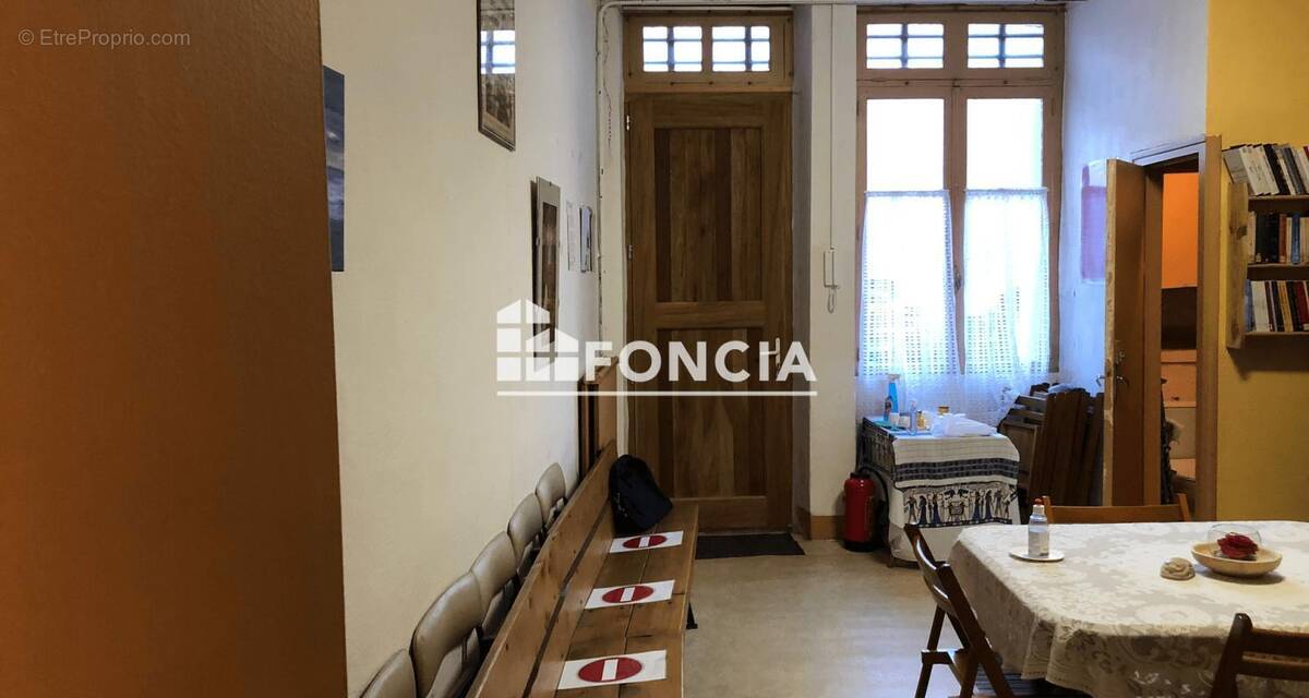 Commerce à SAINT-ETIENNE