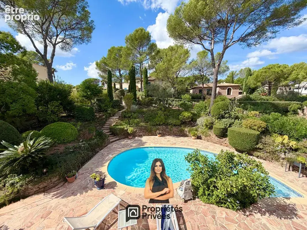 Villa plein Golf Saint Raphael 6 pièces 172 m2, jardin paysager et piscine - photo 2