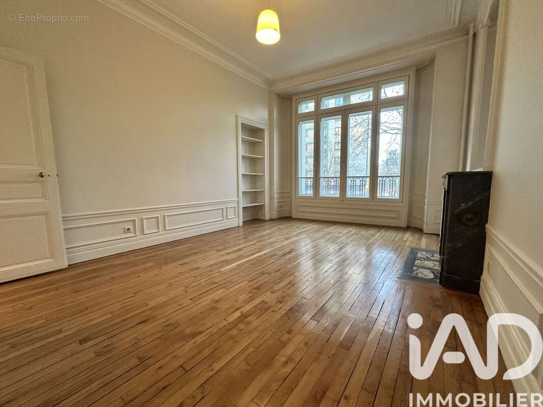 Photo 8 - Appartement à PARIS-14E