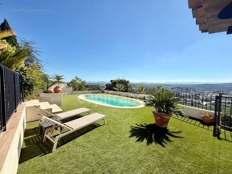 Maison à DRAGUIGNAN