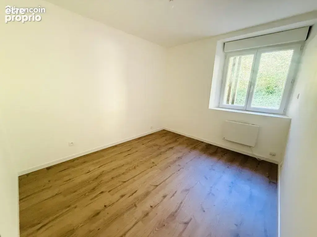 T4 entièrement rénové avec terrasses et jardin - photo 6