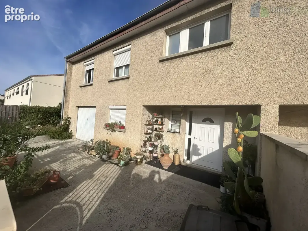 Maison mitoyenne avec grande terrasse Valence Briffaut - photo 3
