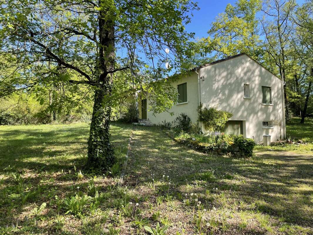 Maison à MONBAZILLAC