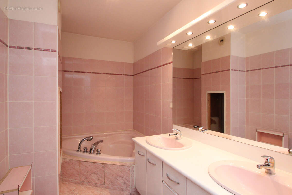 Appartement à MONTIGNY-LES-METZ