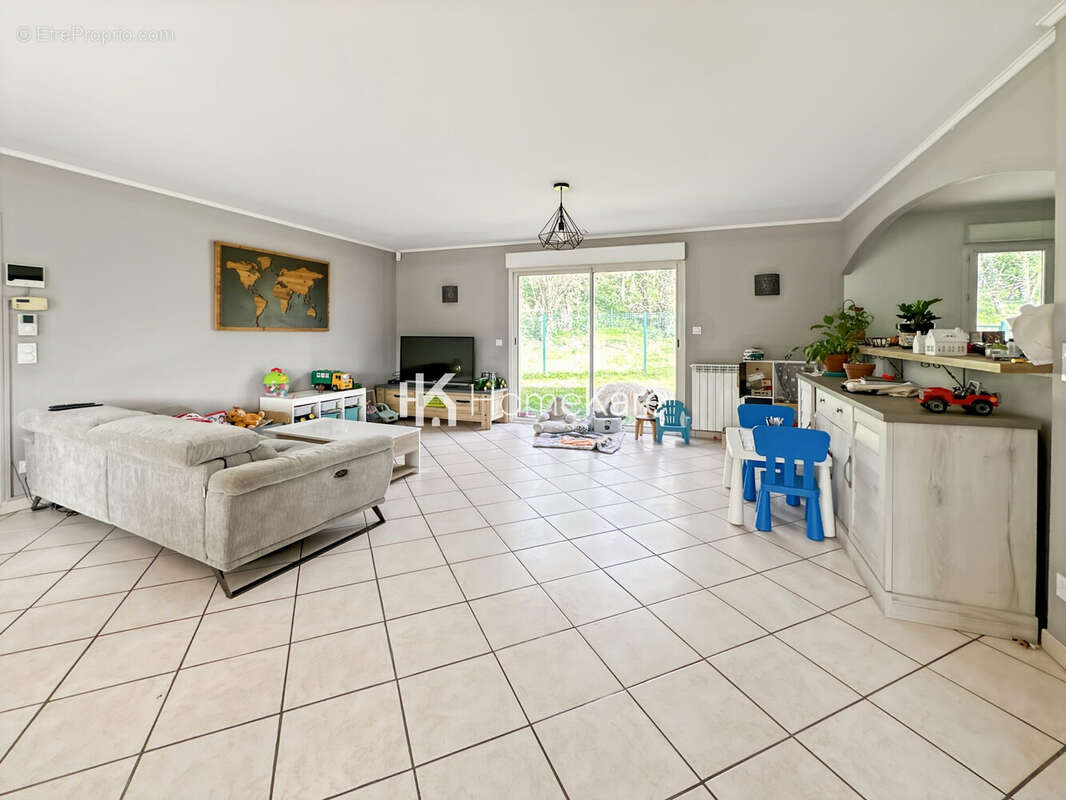 Maison à MARTRES-TOLOSANE