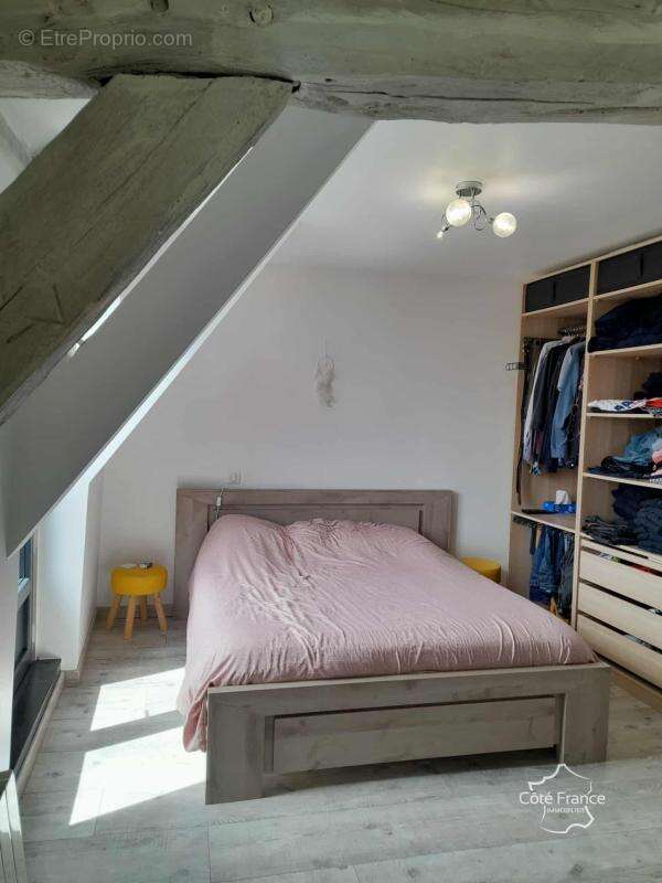 Maison à FLOYON