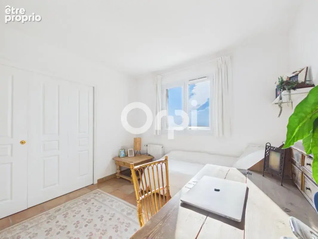 Vue mer - domaine avec piscine - 2 chambres - garage - photo 11