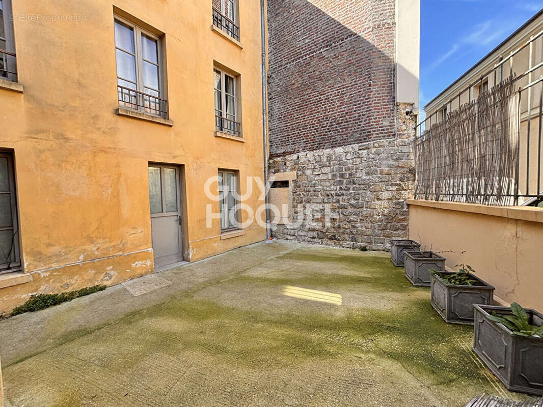 Appartement à SAINT-OUEN