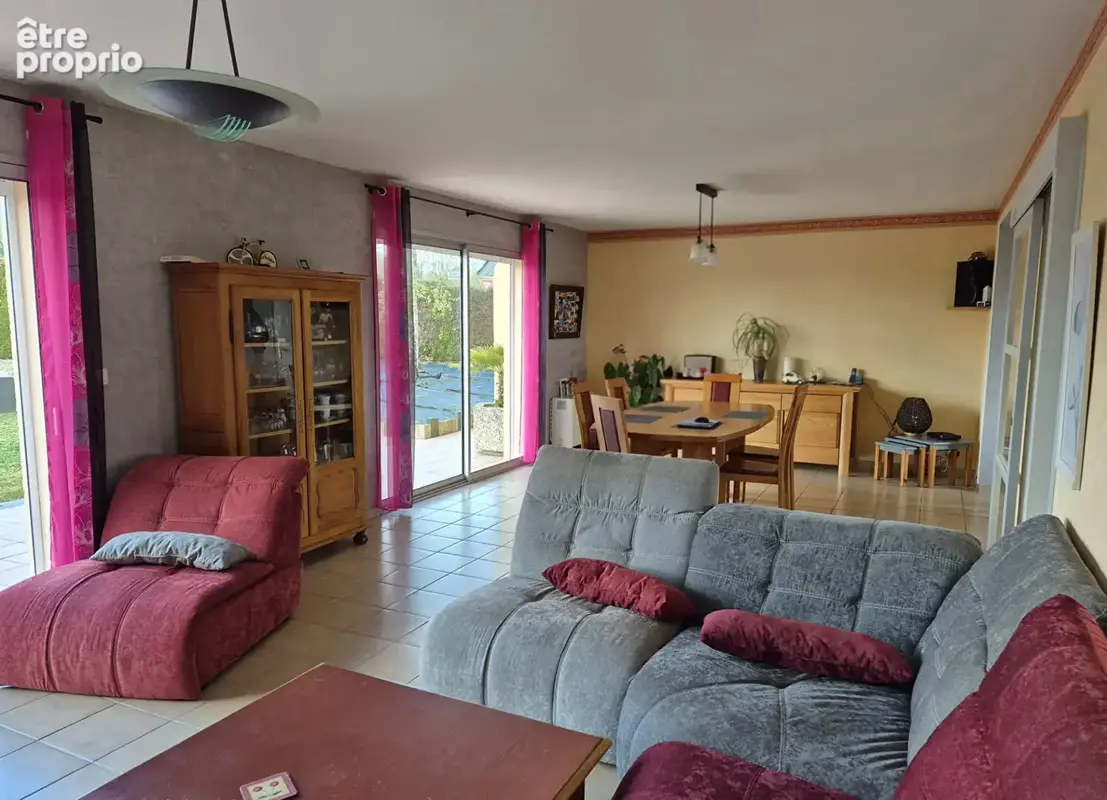 BODILIS - Maison  familiale 6 pièces - Centre bourg - photo 4