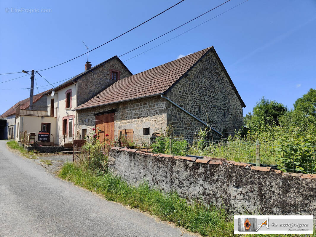 Maison à CHARENSAT