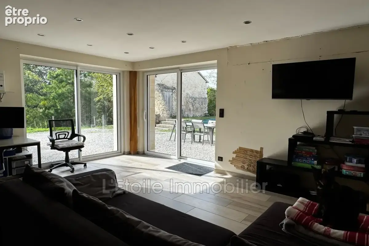 Maison 5 pièces 101 m² à vendre à Mortagne-Au-Perche (61400) - photo 5