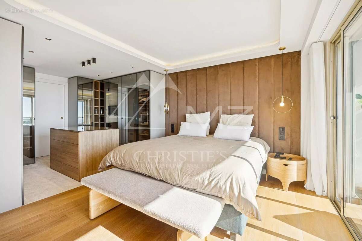 Appartement à LE CANNET