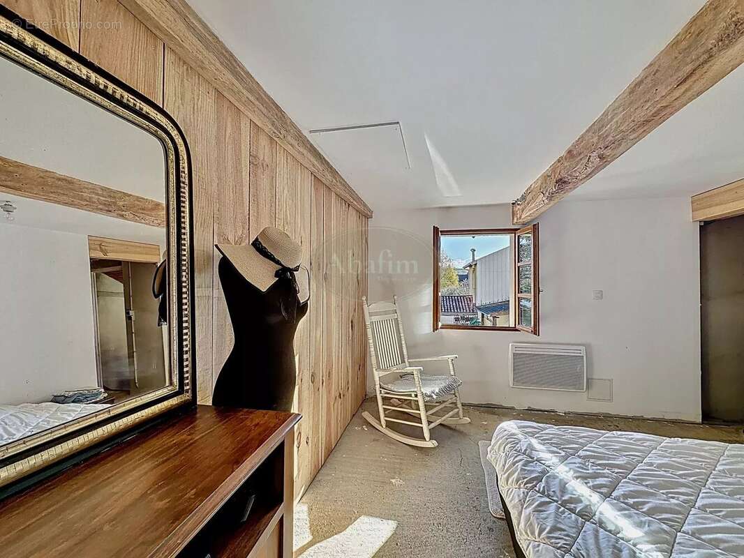 Appartement à TRIE-SUR-BAISE