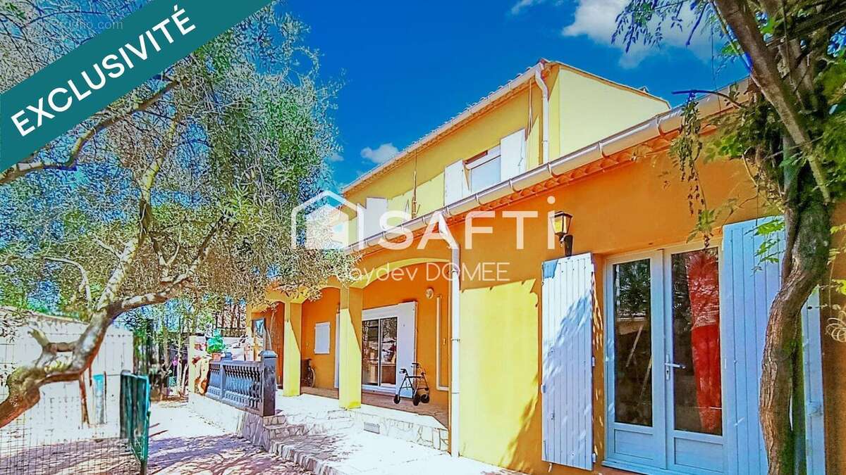 Photo 2 - Maison à GALLARGUES-LE-MONTUEUX