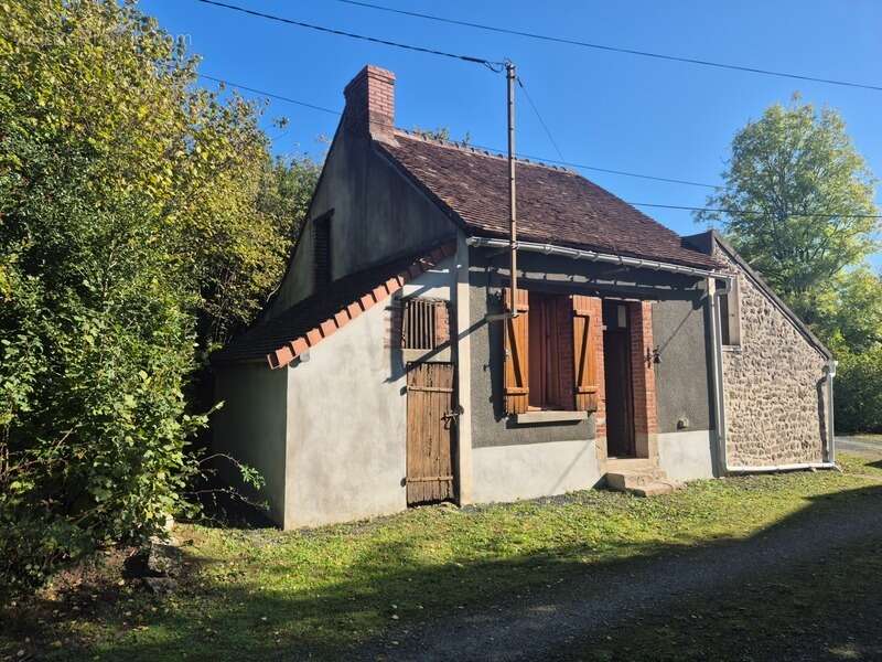 Maison à AIGURANDE