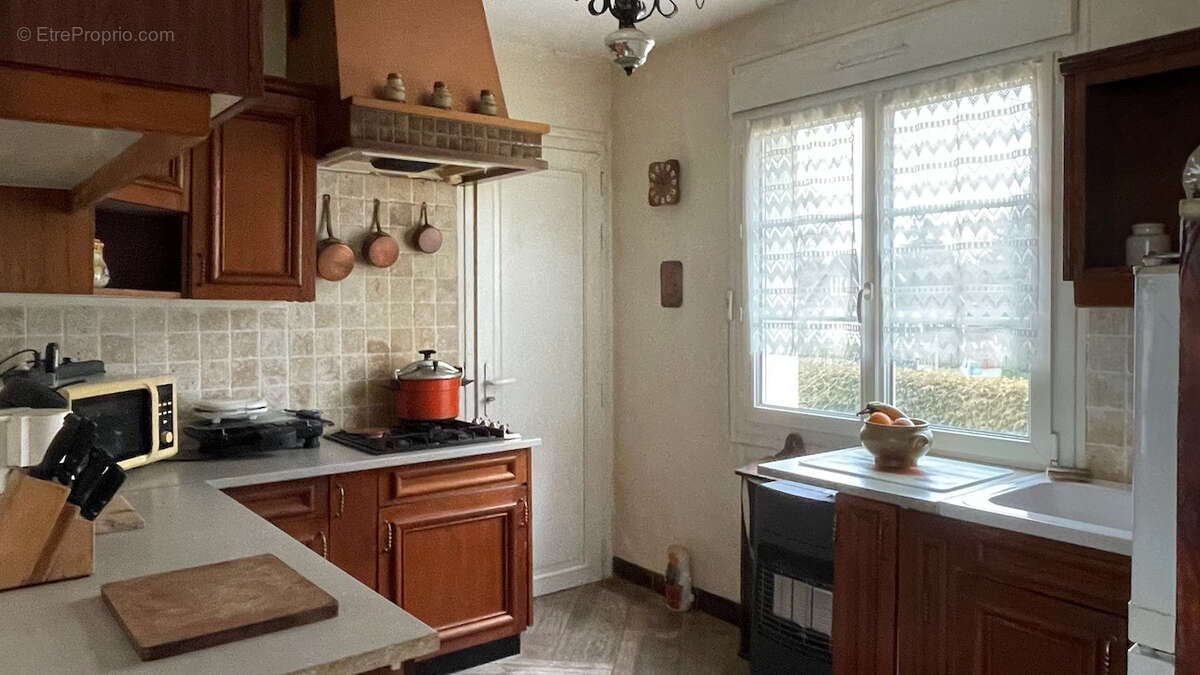 Maison à LA FERRIERE-SUR-RISLE