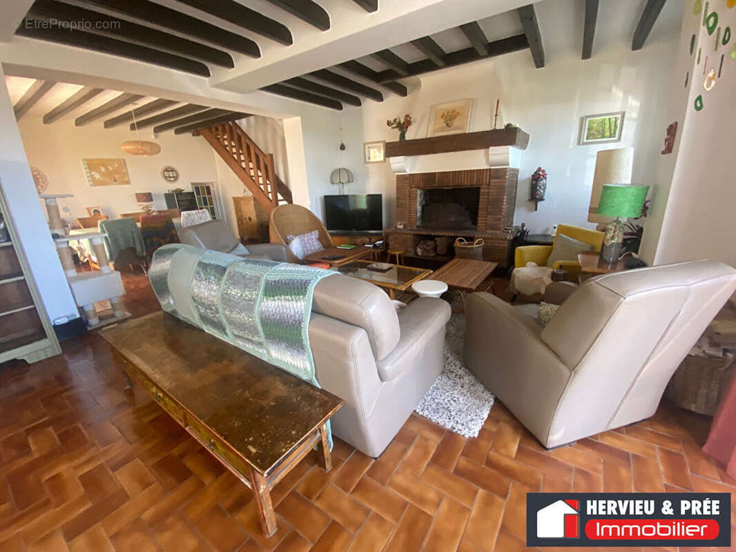 Maison à OUISTREHAM