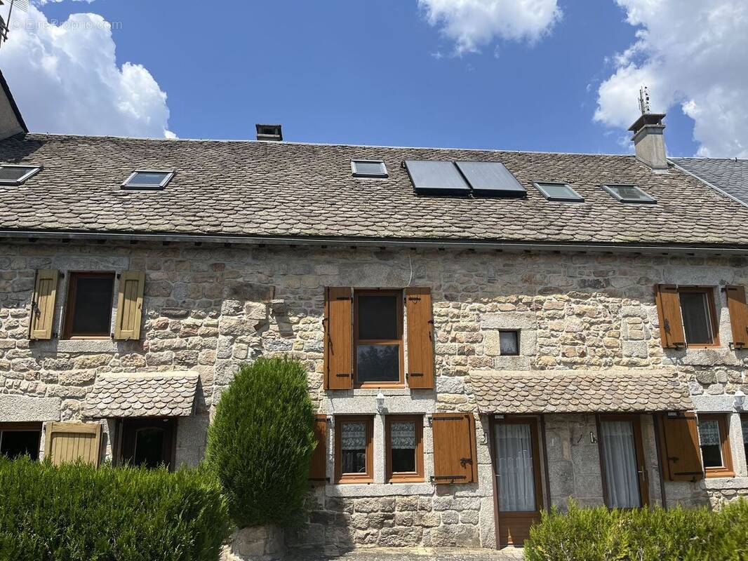 Maison à TERMES