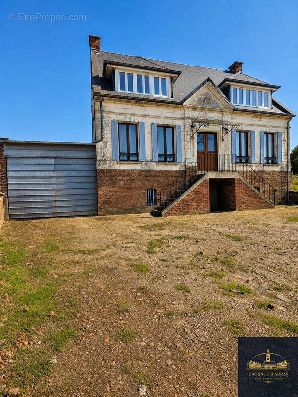 Gouy-en-artois   maison de caractère en pierres blanches   136 m2   fort potentiel - photo 2