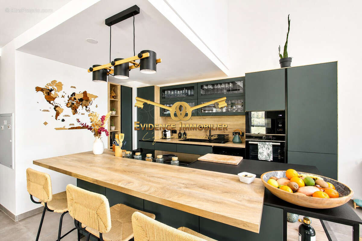 Appartement à GILLY-SUR-ISERE