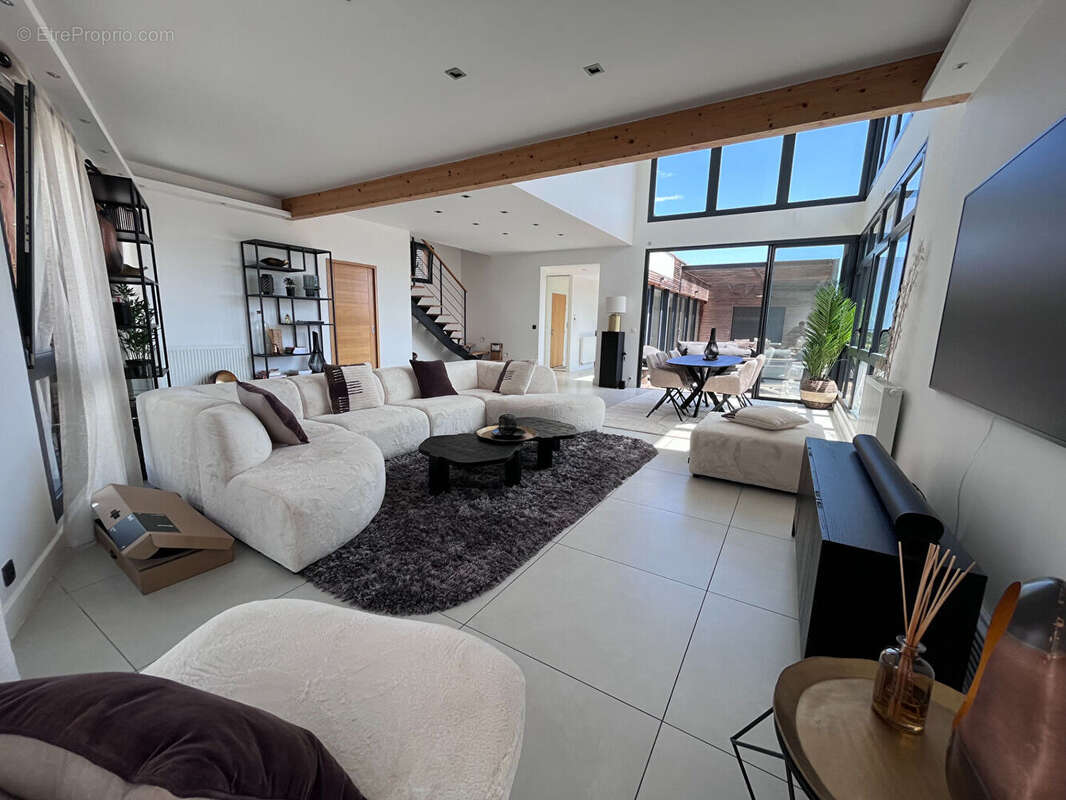 Appartement sur toit d'exception sur 2 niveaux - photo 4