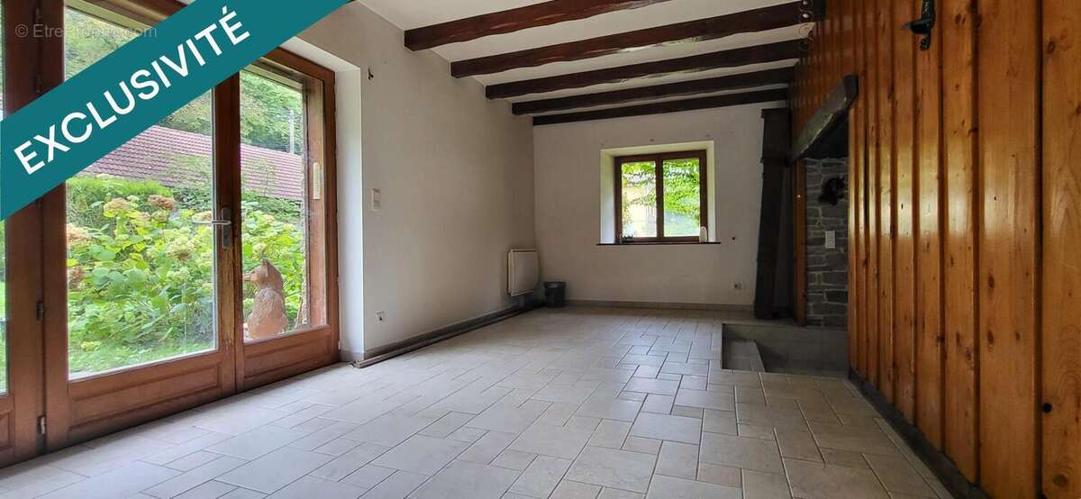 Photo 2 - Maison à SAINT-MAURICE-COLOMBIER