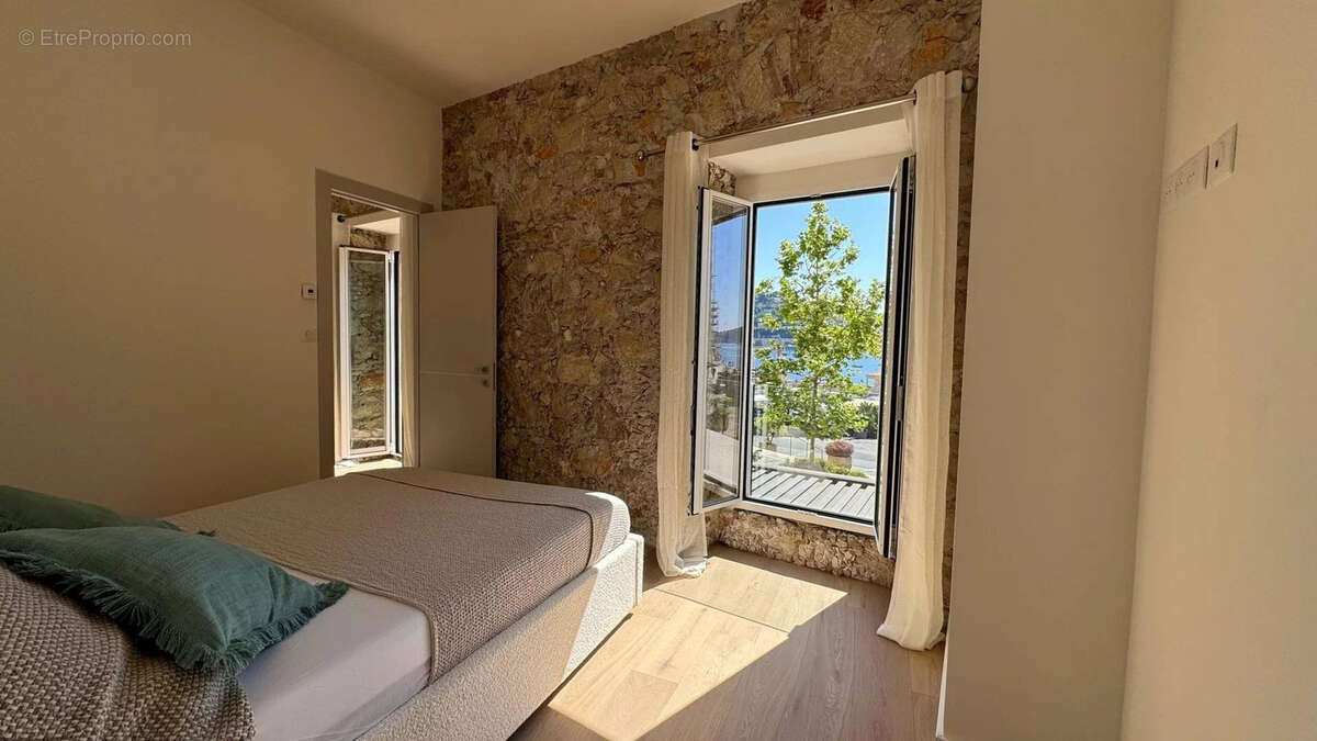 Appartement à VILLEFRANCHE-SUR-MER