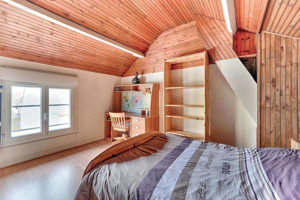 Maison à SAVIGNY-SUR-ORGE