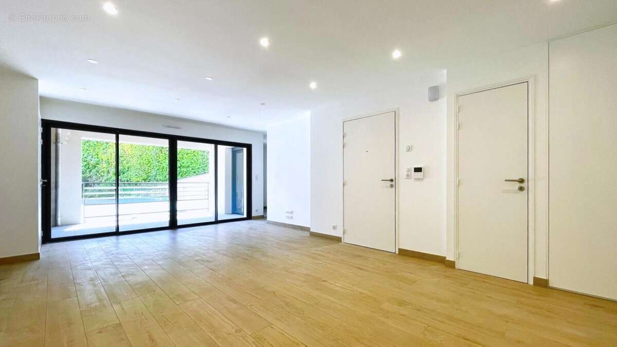44210 pornic - appartement a vendre - 3 pieces - photo 2
